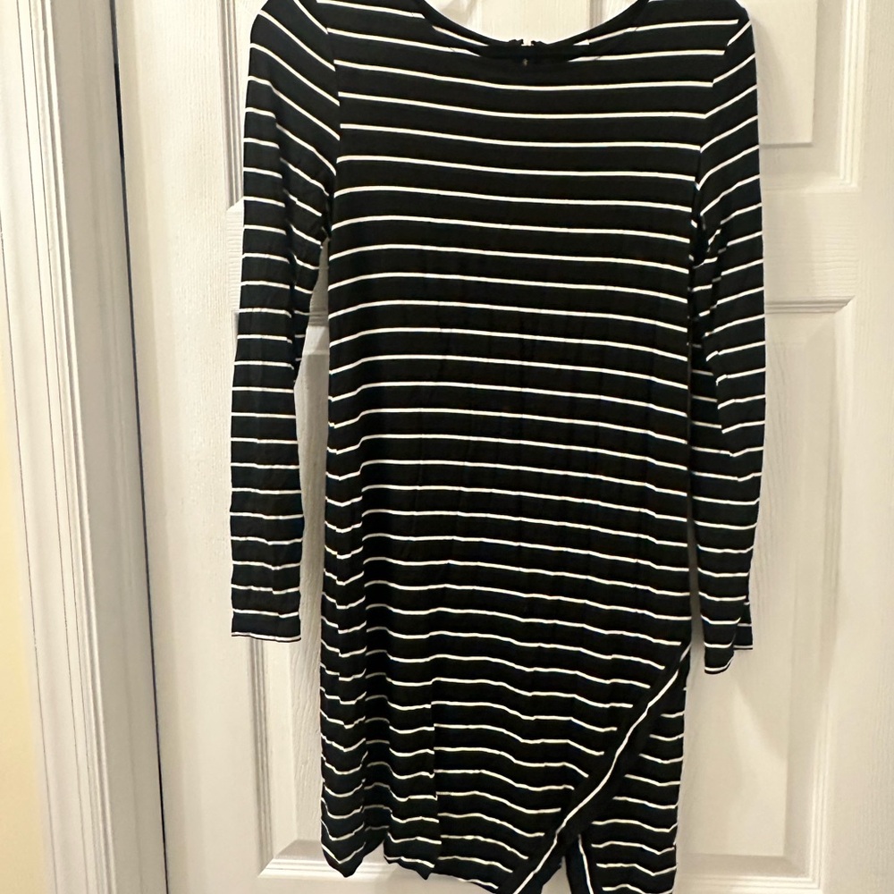 Kensie Black White Striped Asymmetrical Dress Women’s Medium
